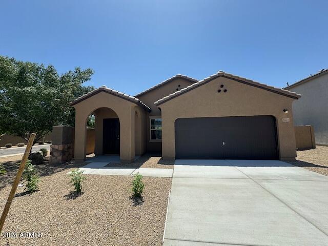 5621 E THETIS Drive