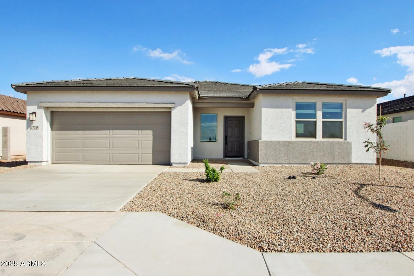 47235 W PECAN WOODS