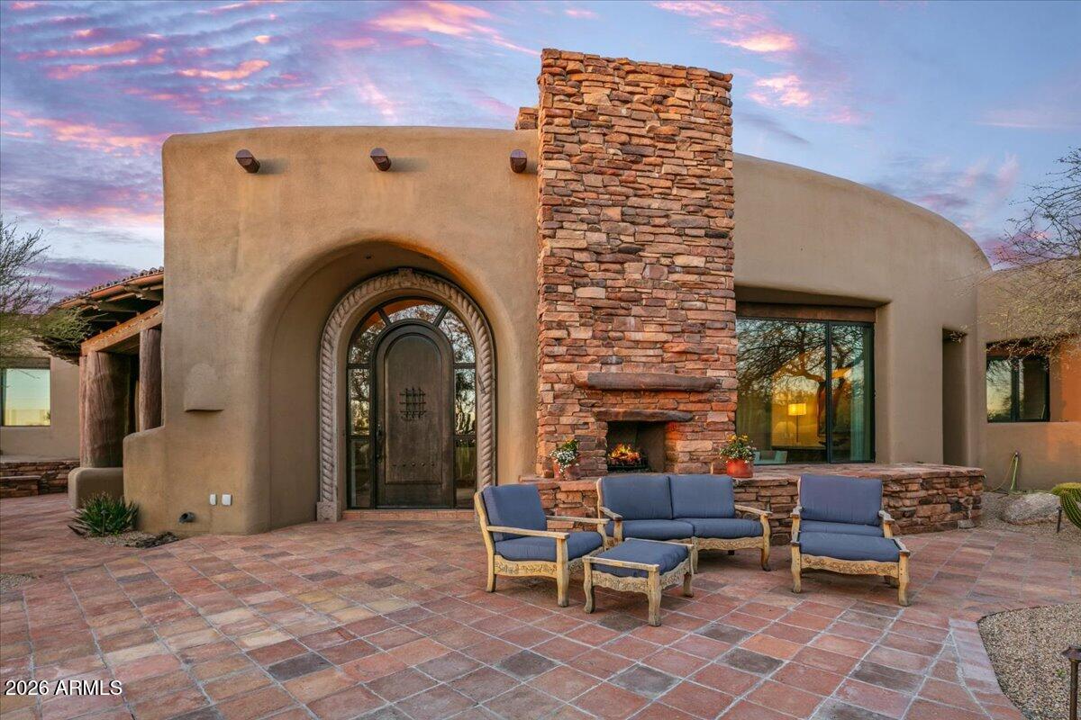 10460 E PALO BREA Drive