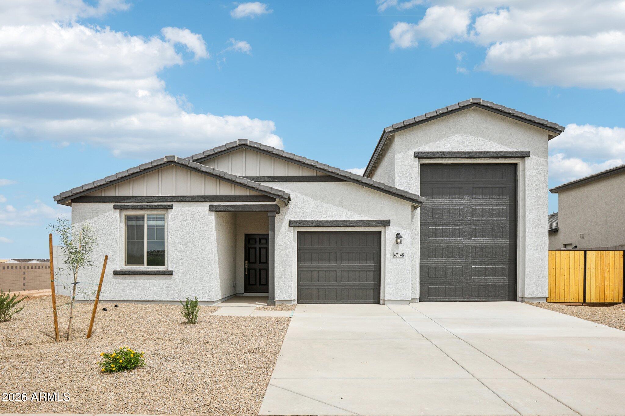47148 W PECAN WOODS