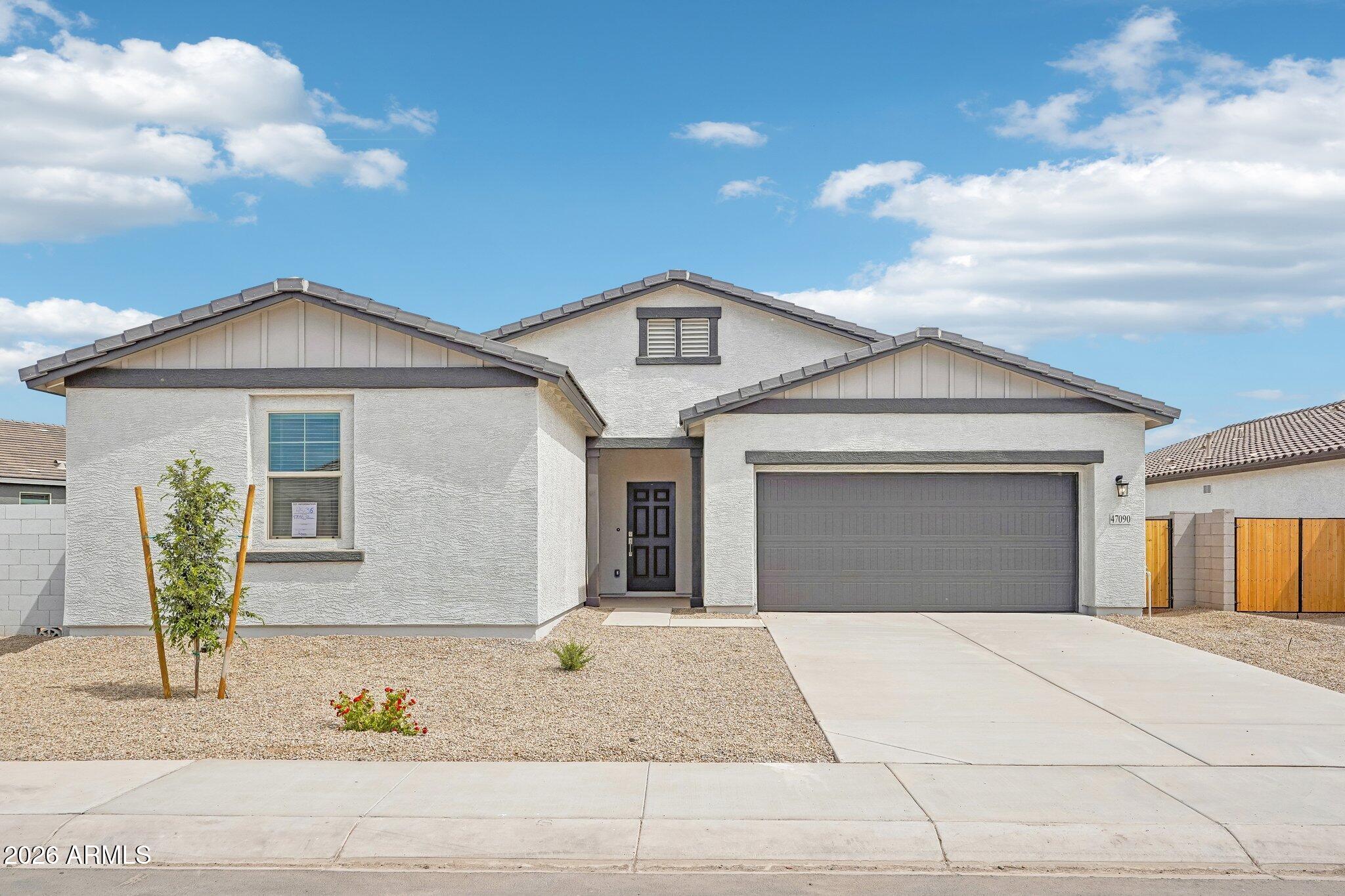 47090 W PECAN WOODS