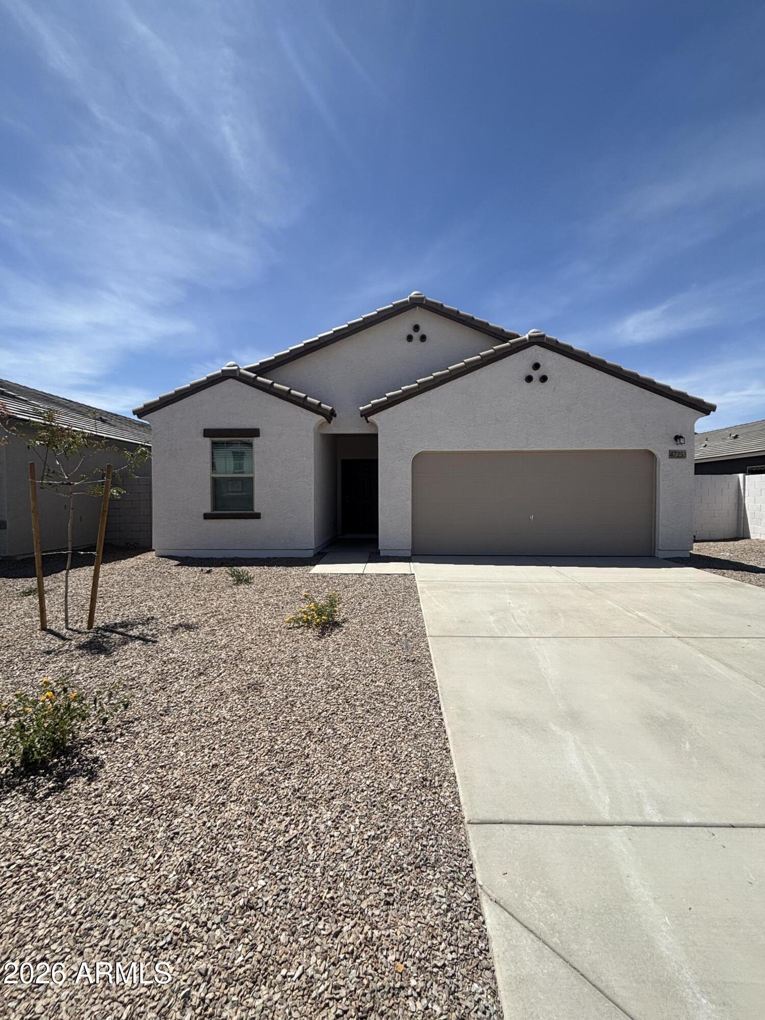 47253 W OLD TIMER Road