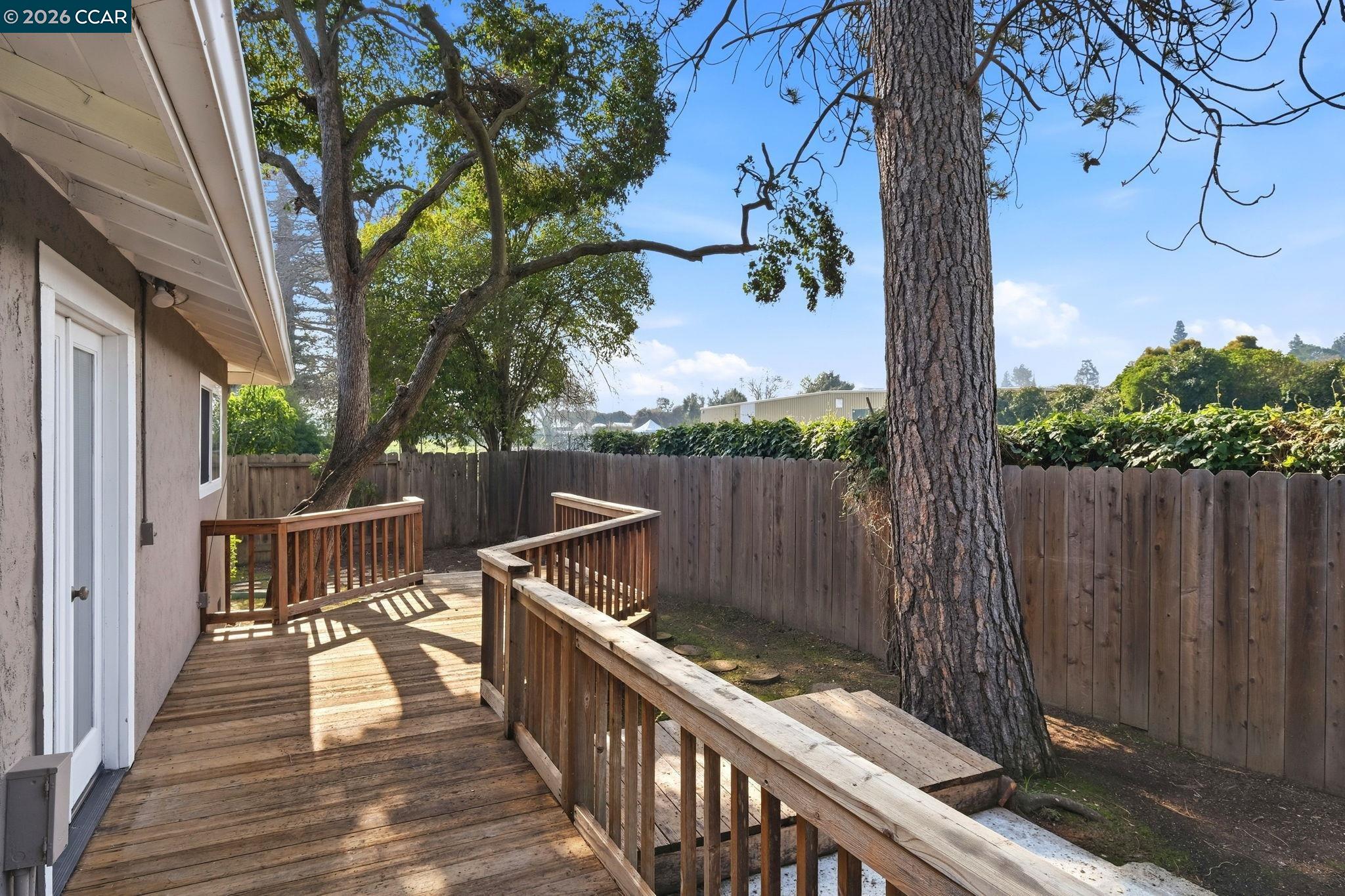 702 Ruth Dr