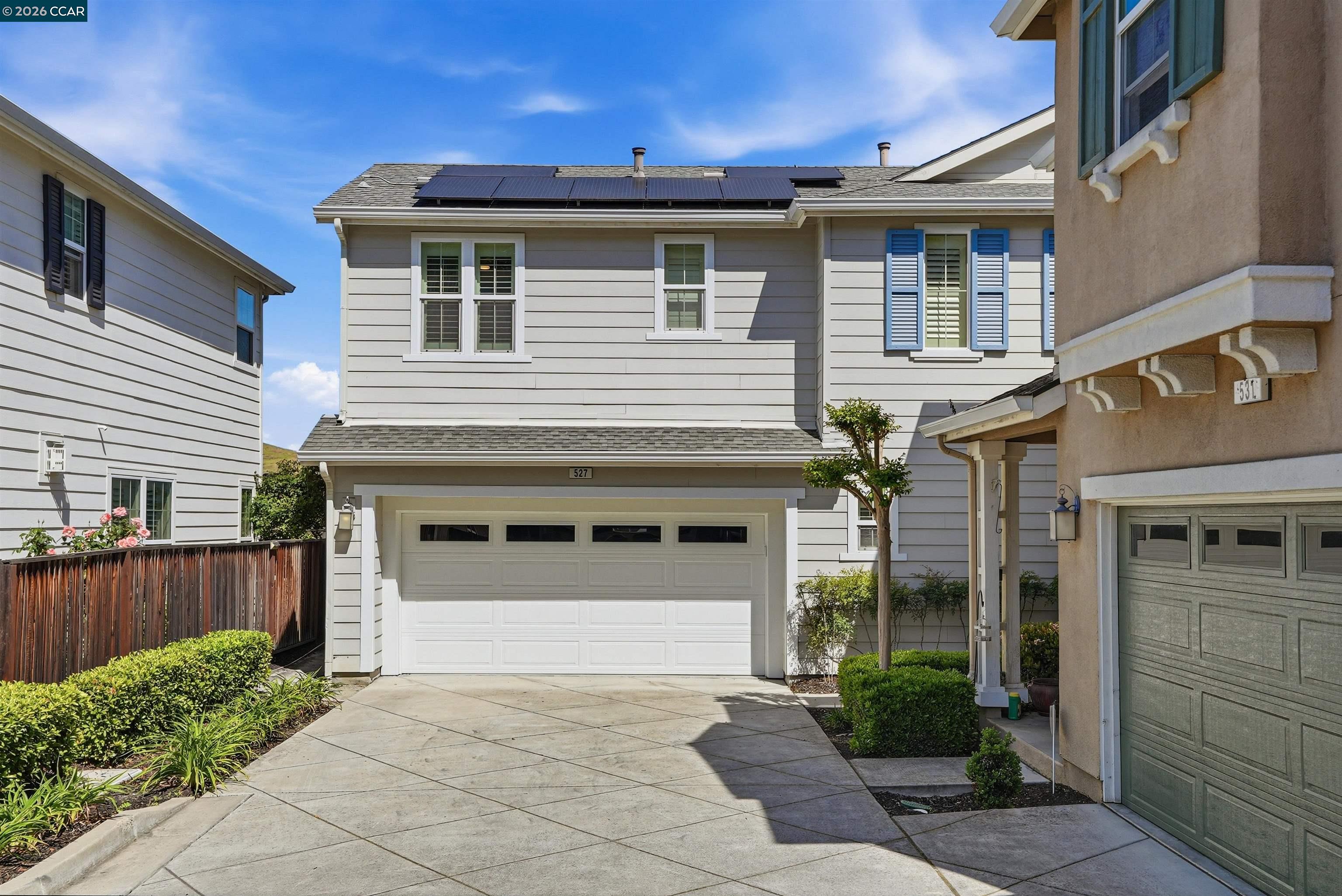 527 Falling Star Dr