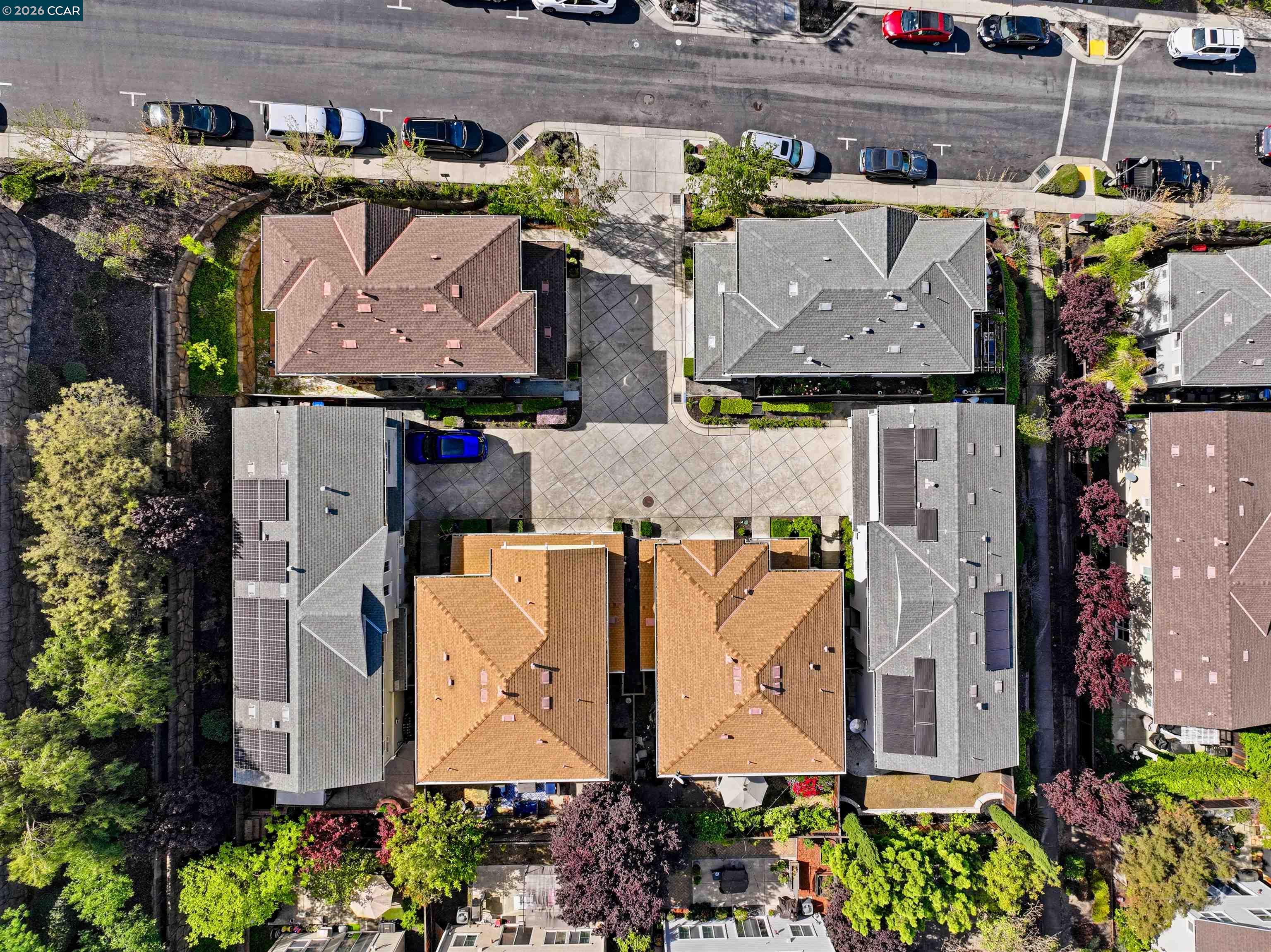 527 Falling Star Dr