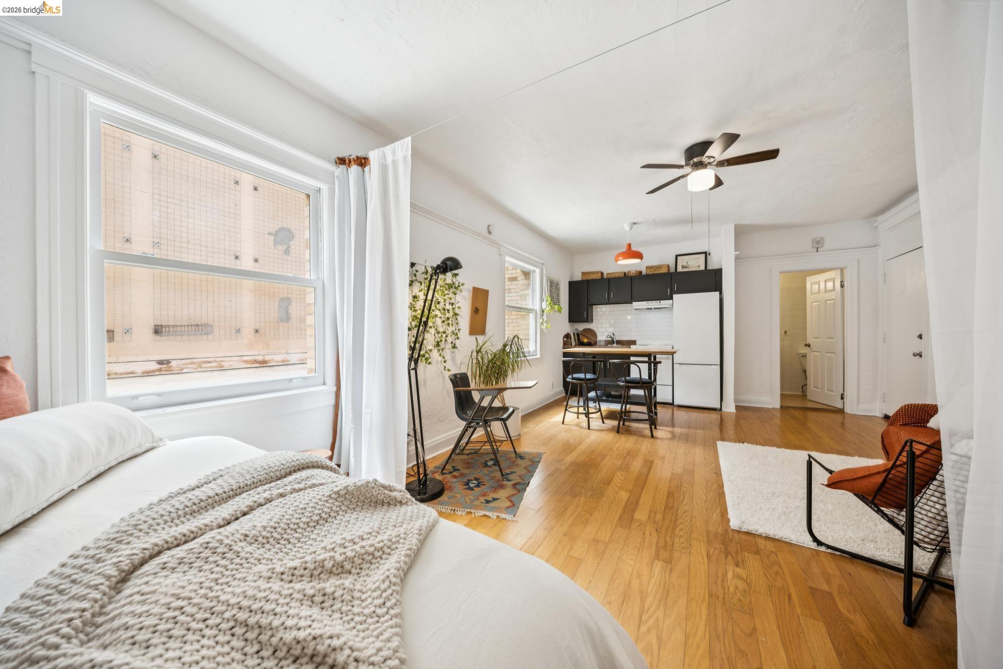 1715 Sonoma Blvd # 209
