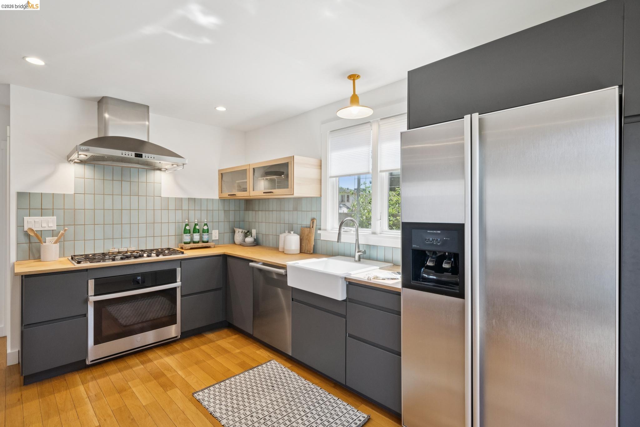 4117 G Penniman Ct