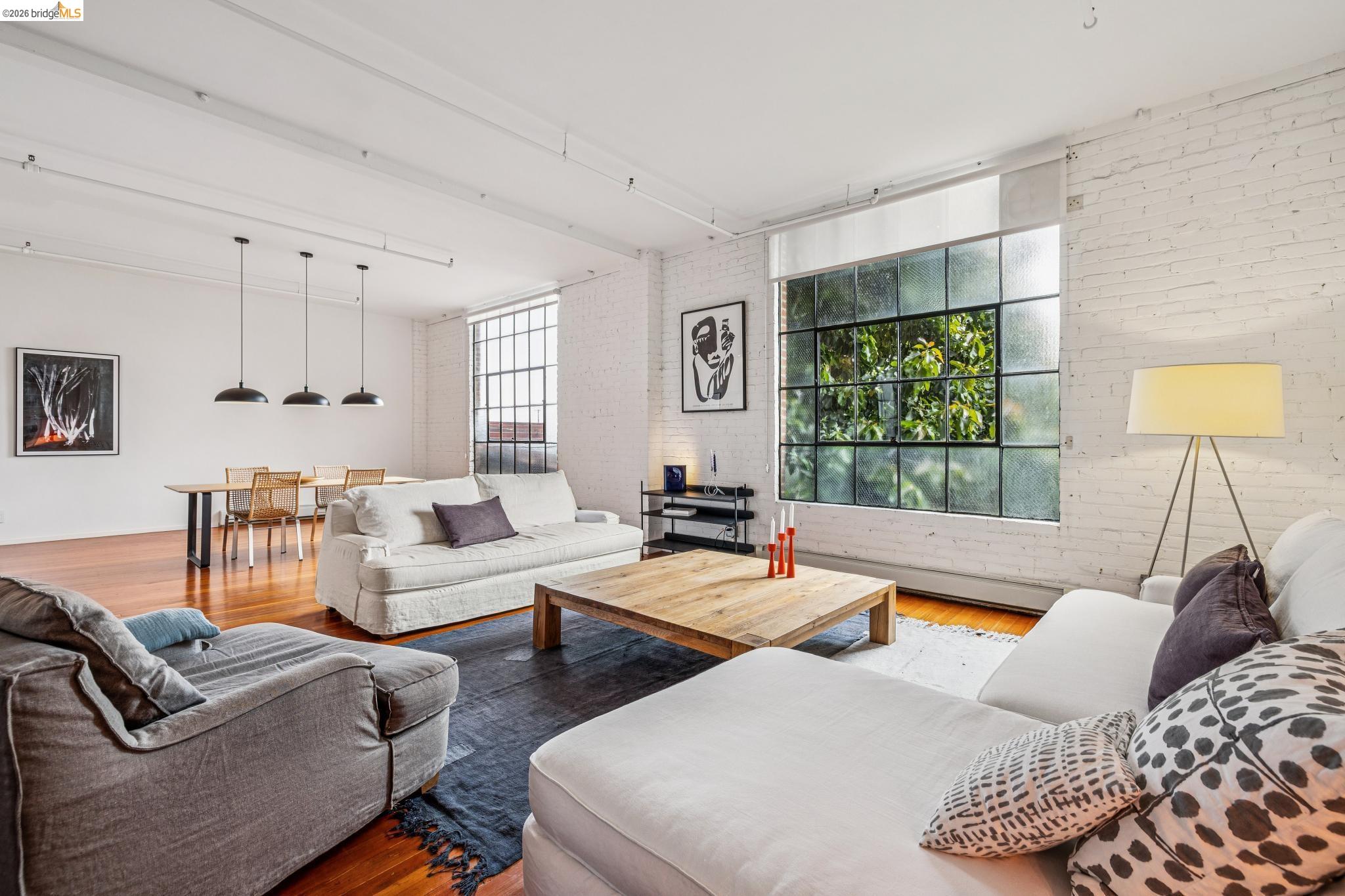 1018 4Th Ave # 204