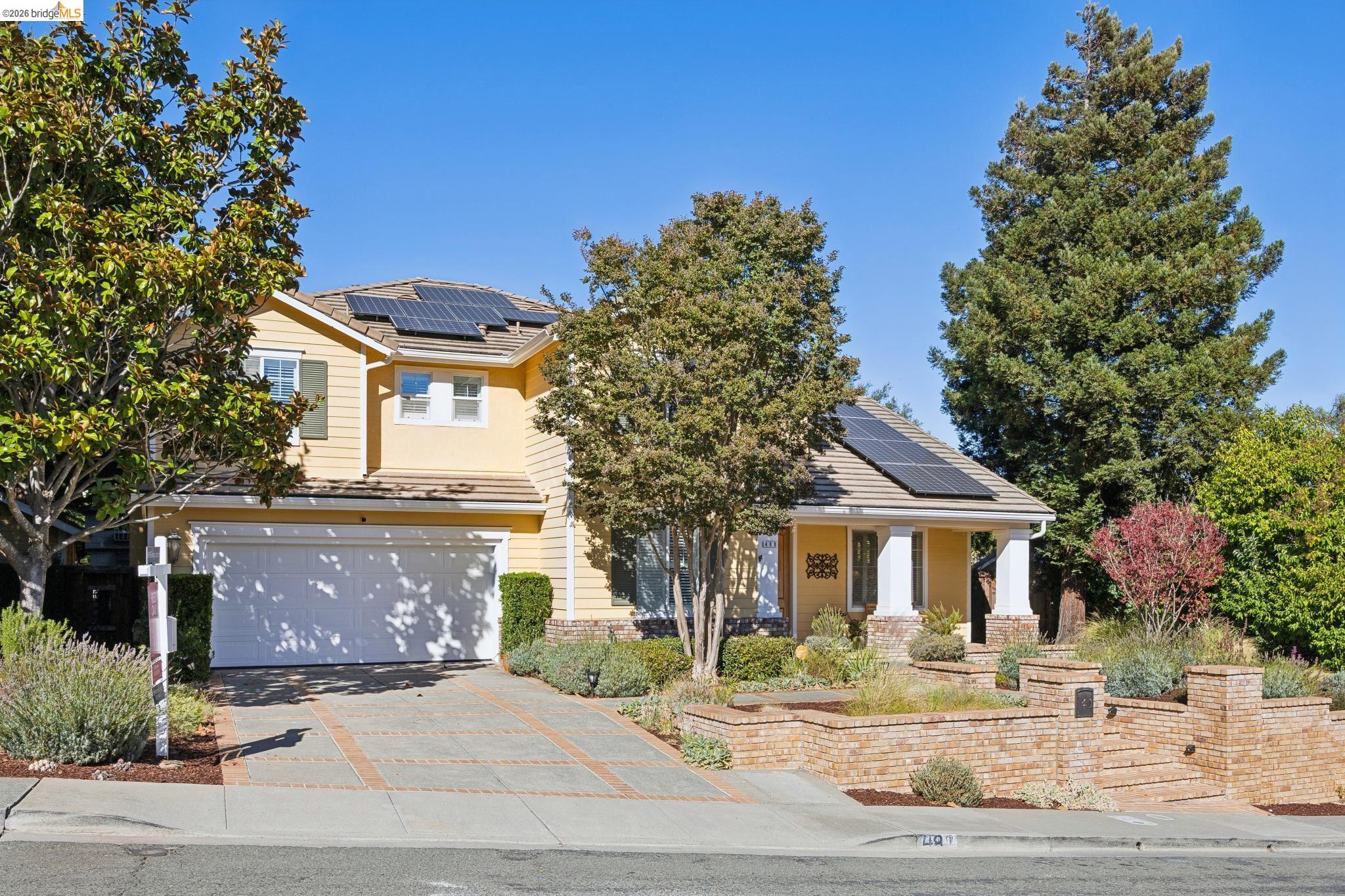 489 Gray Ct