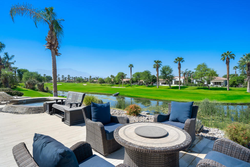 948 Mesa Grande Drive