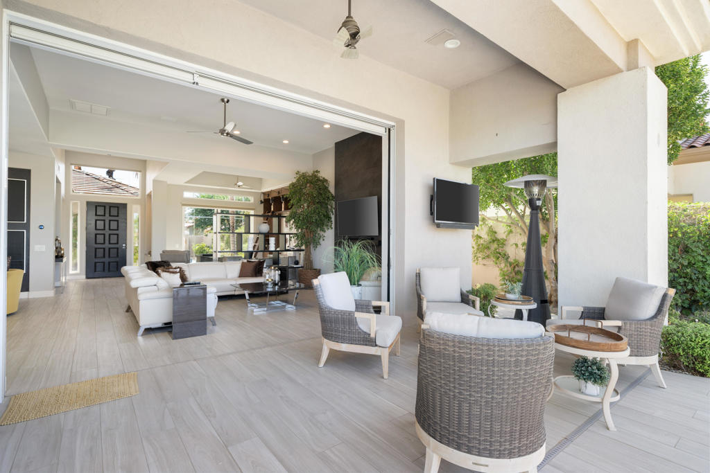 948 Mesa Grande Drive