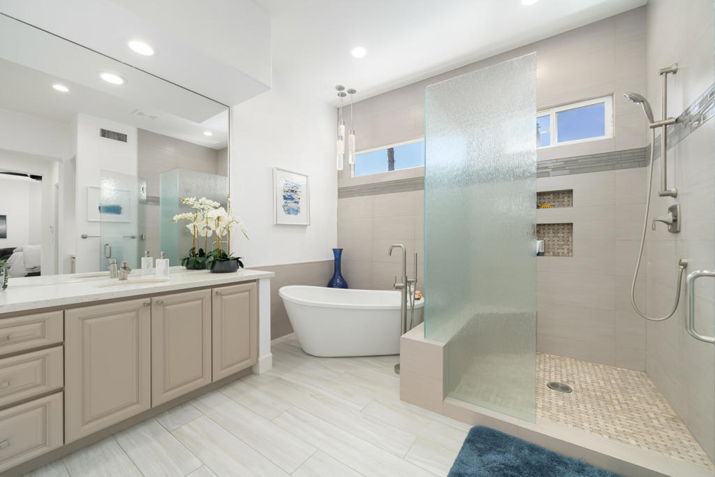 948 Mesa Grande Drive