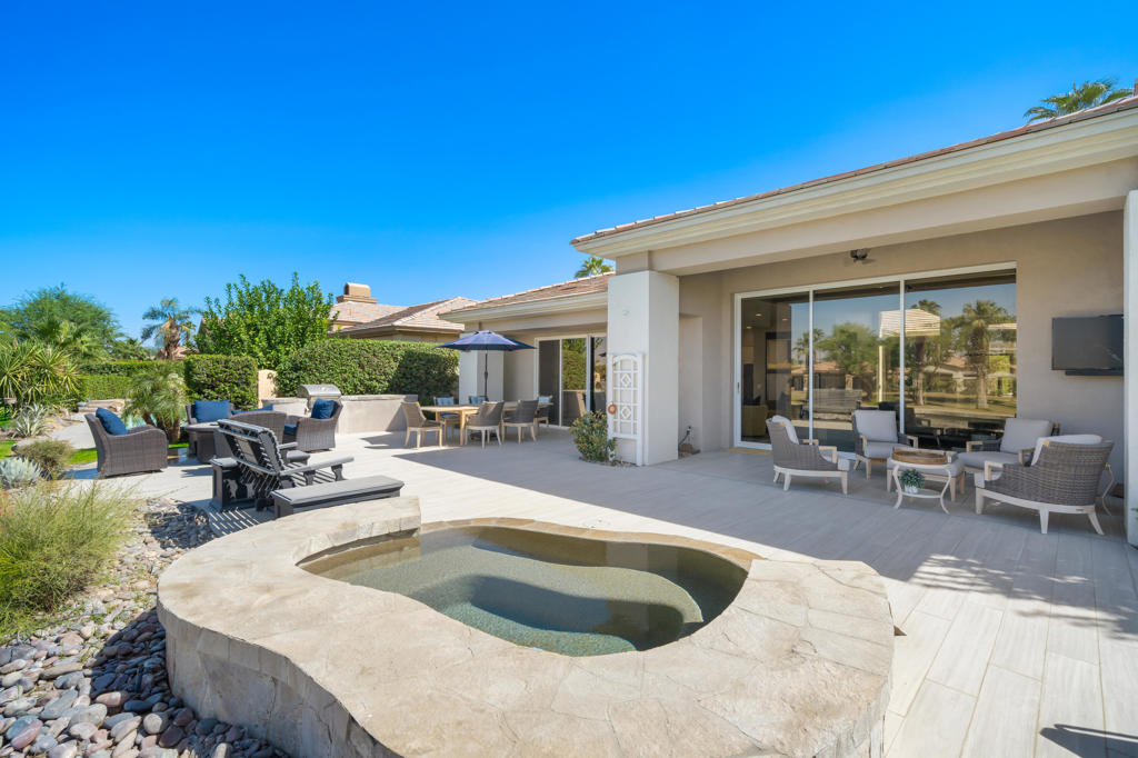 948 Mesa Grande Drive