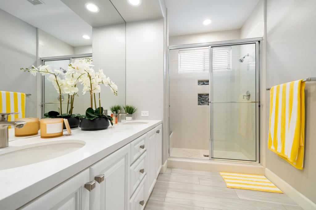 948 Mesa Grande Drive