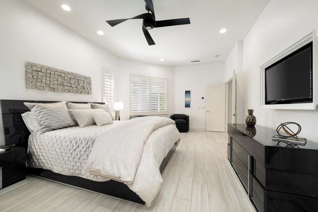 948 Mesa Grande Drive