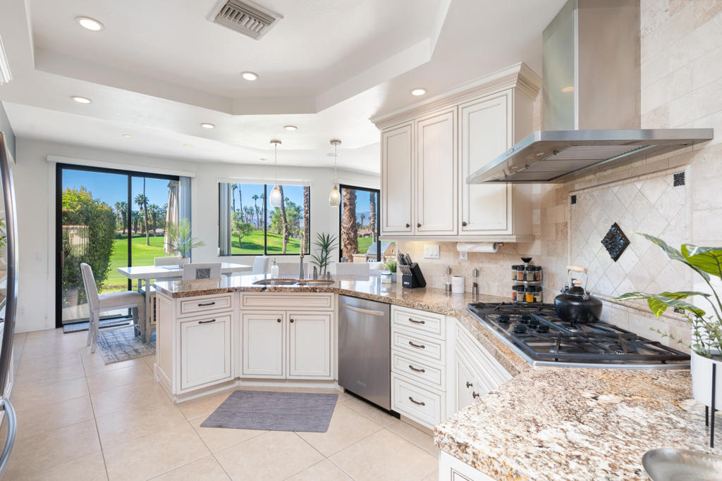 38449 Nasturtium Way