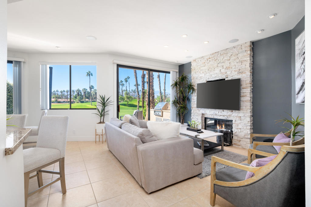 38449 Nasturtium Way