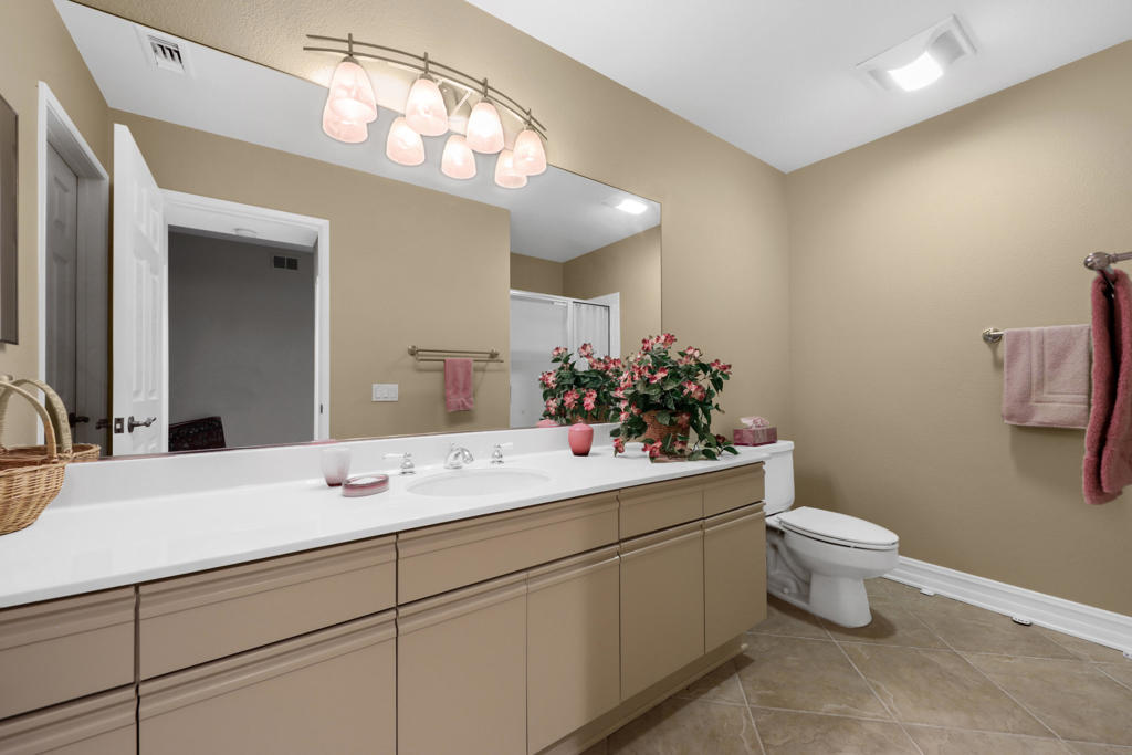 38654 Gladiolus Lane