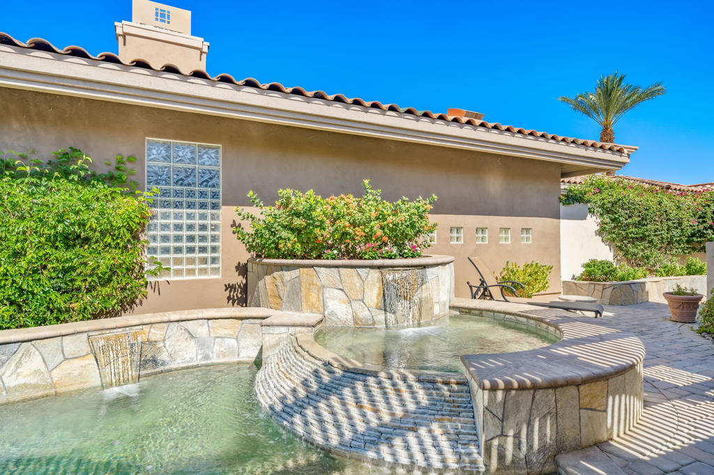 903 Red Arrow Trail
