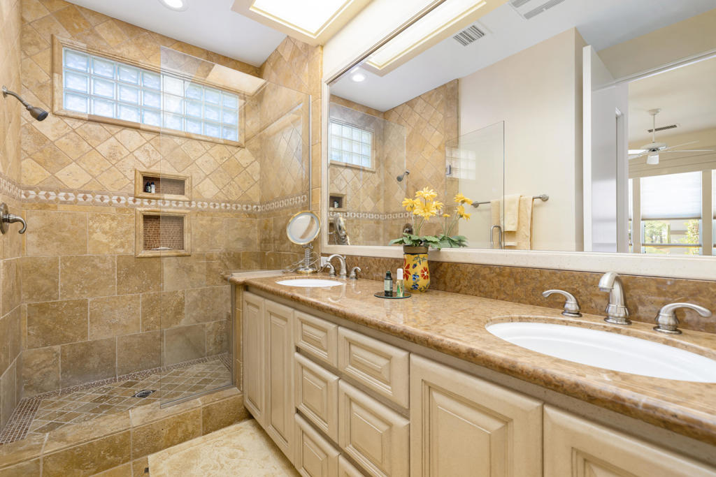 903 Red Arrow Trail