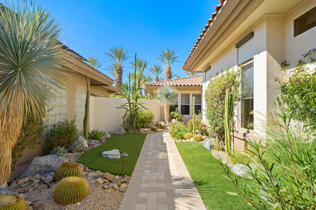 903 Red Arrow Trail