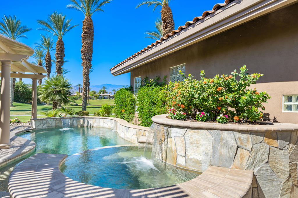 903 Red Arrow Trail
