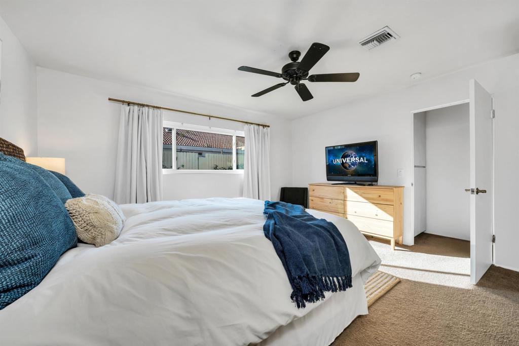 51890 Avenida Juarez