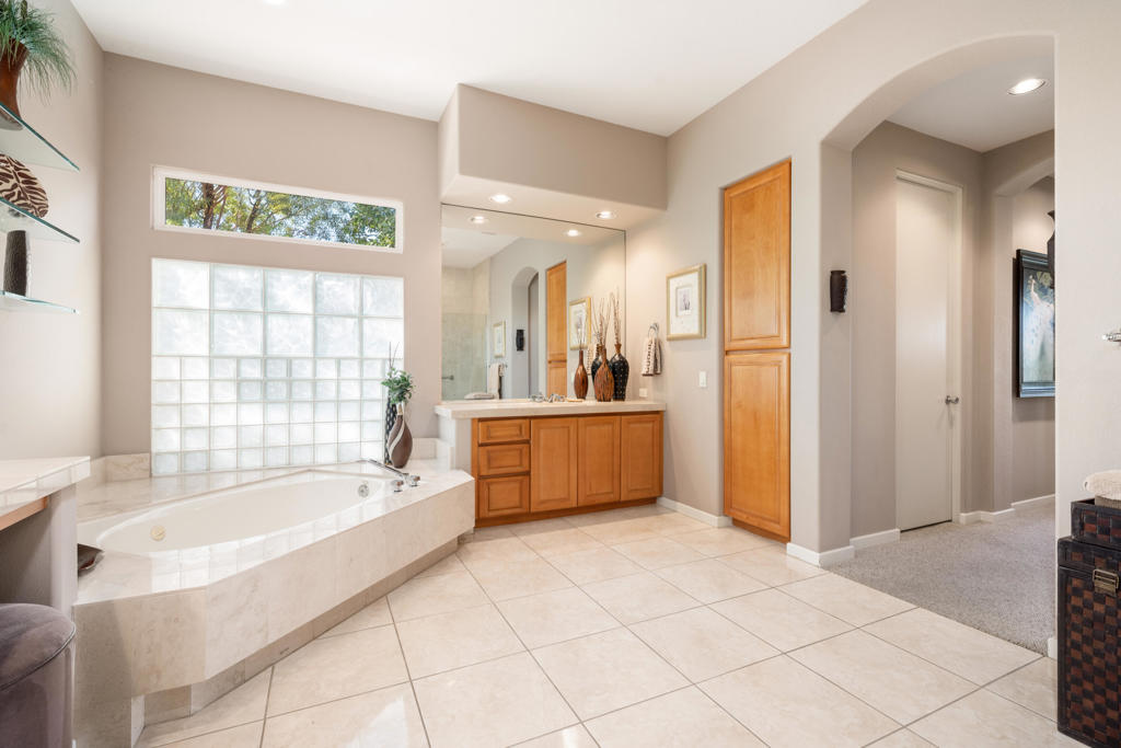 852 Mesa Grande Drive