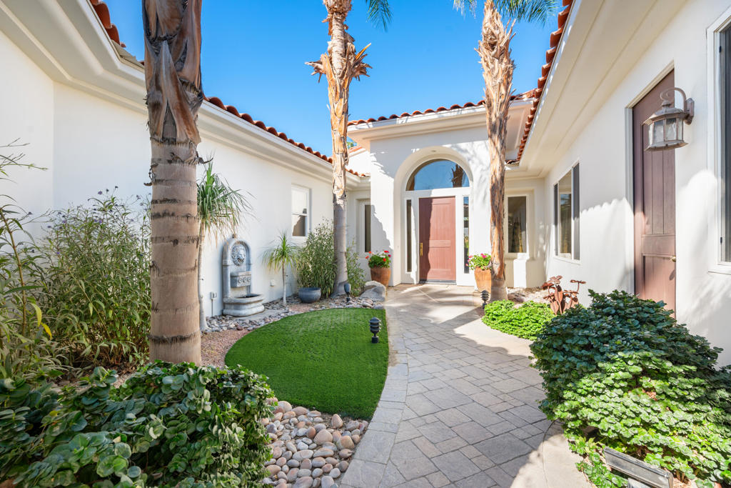 852 Mesa Grande Drive