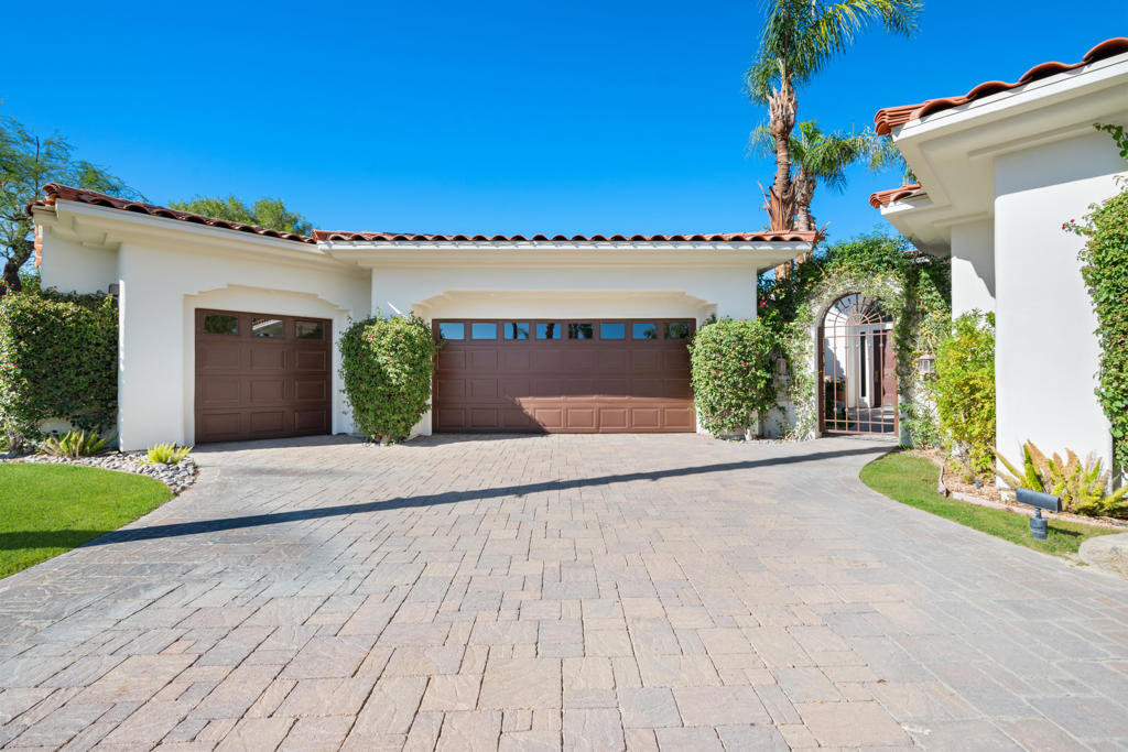 852 Mesa Grande Drive