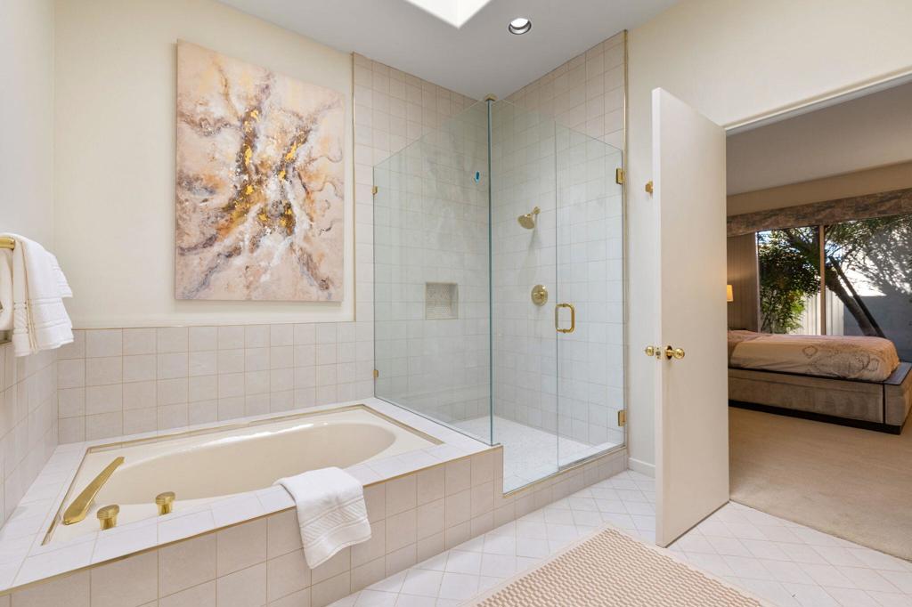 413 Desert Holly Drive