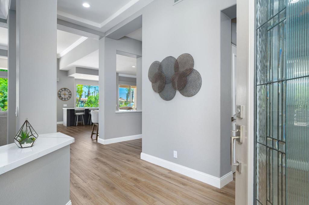 477 White Horse Trail