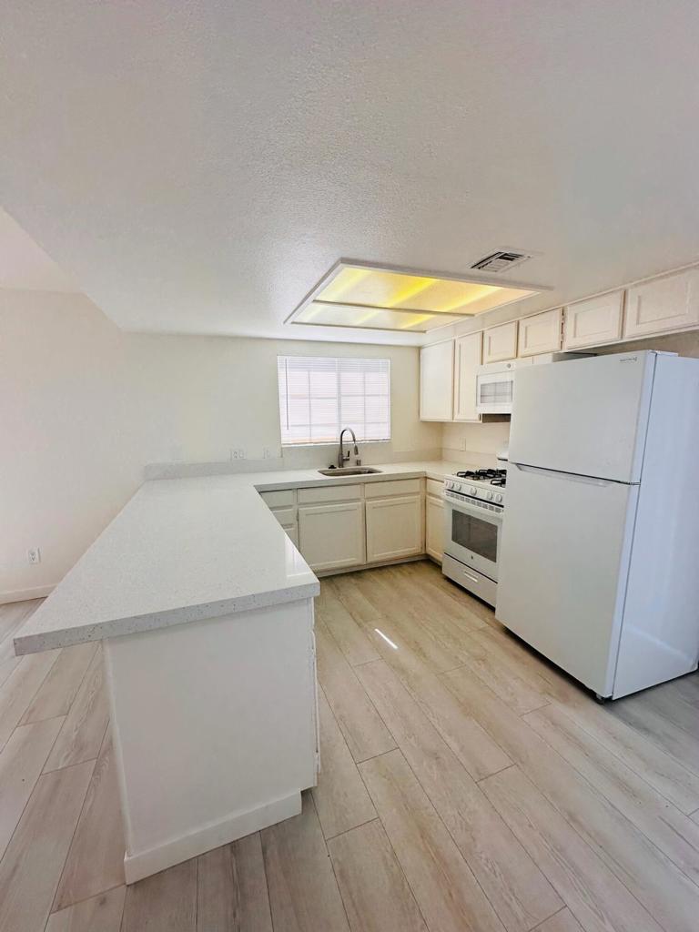 32389 Whispering Palms Trail 2