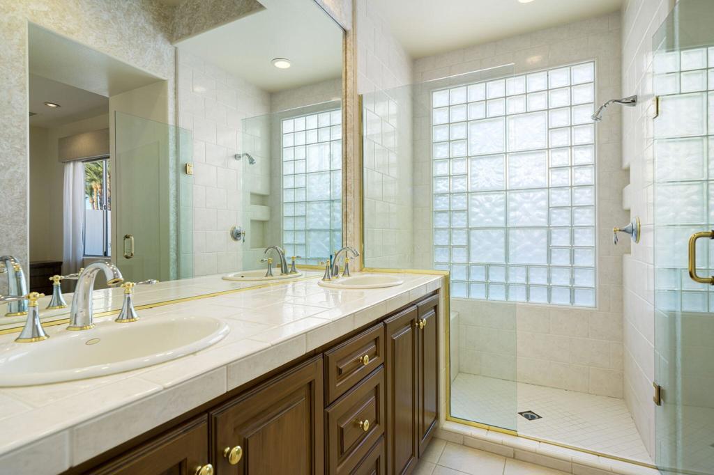 405 Indian Ridge Drive