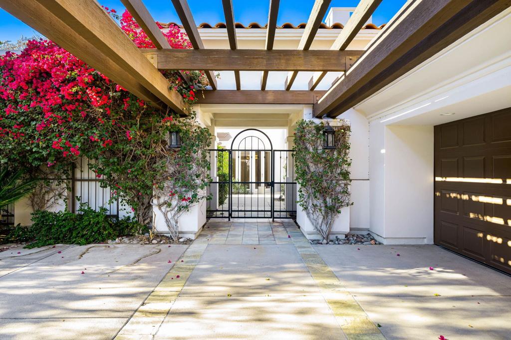 405 Indian Ridge Drive