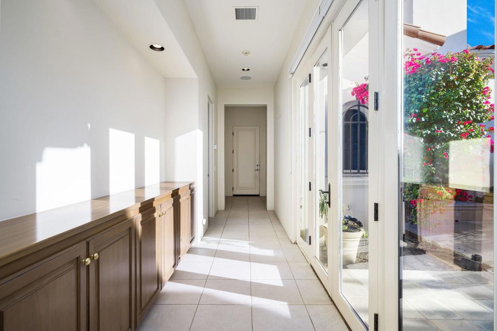 405 Indian Ridge Drive