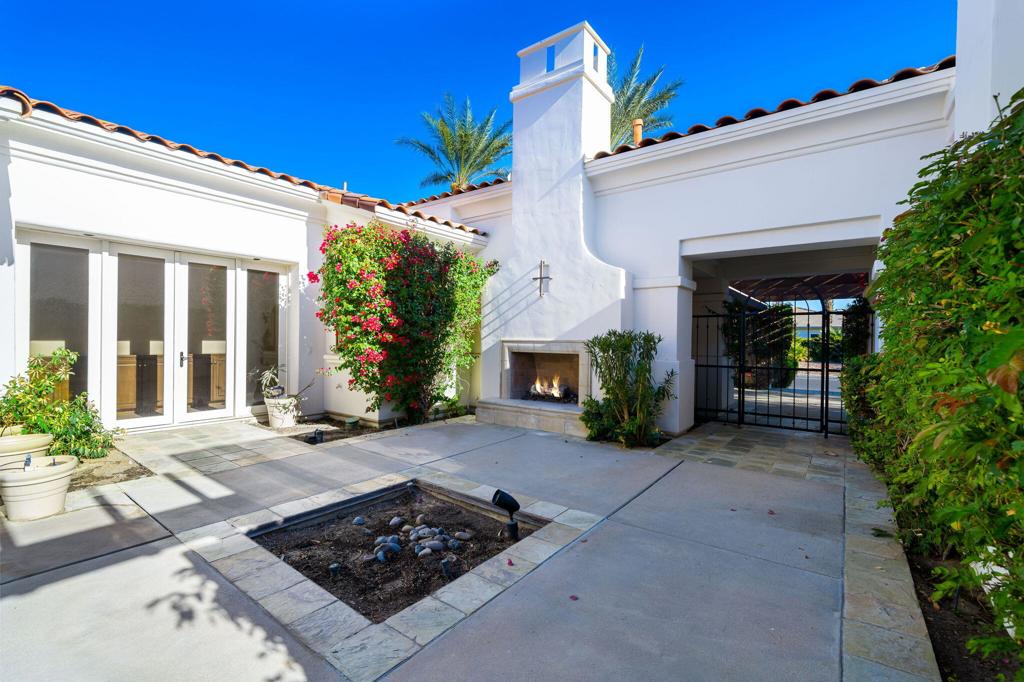 405 Indian Ridge Drive