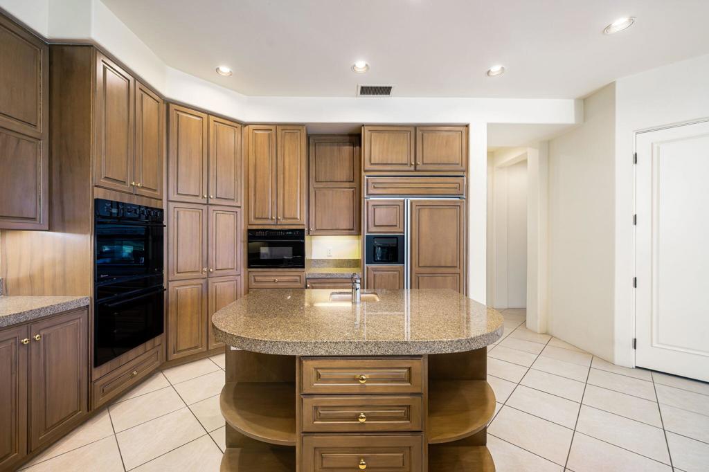 405 Indian Ridge Drive