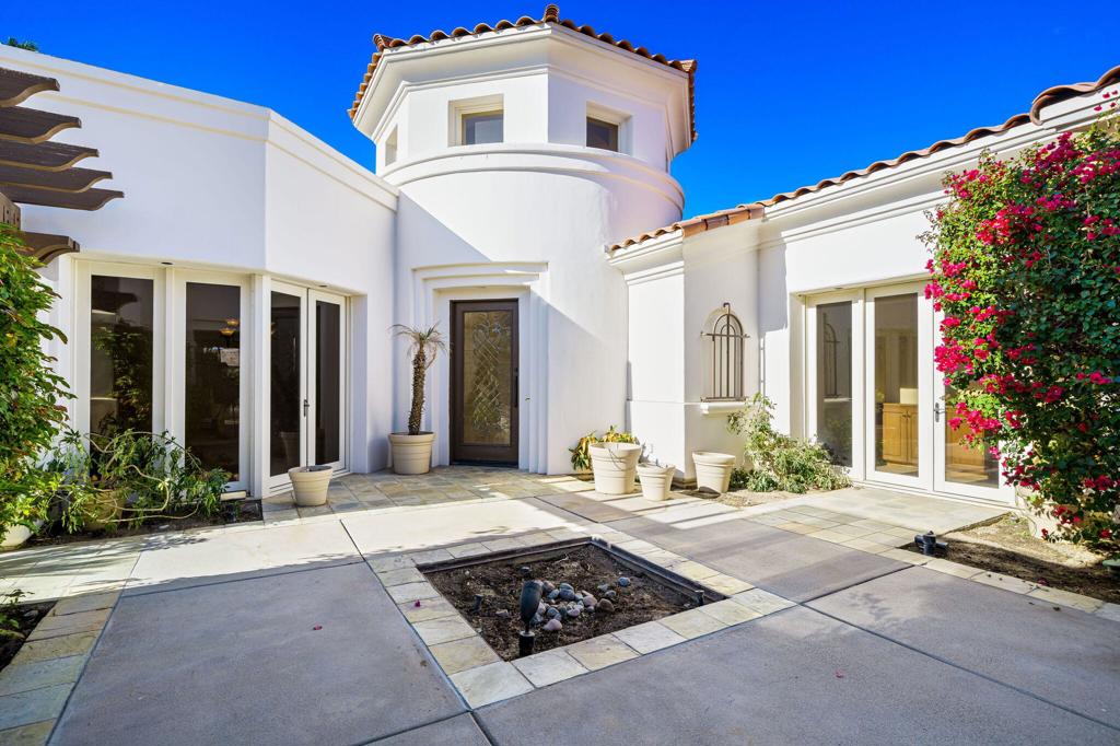 405 Indian Ridge Drive