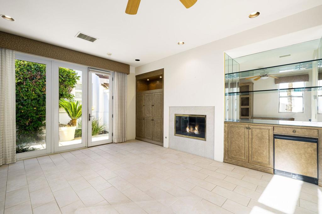 405 Indian Ridge Drive