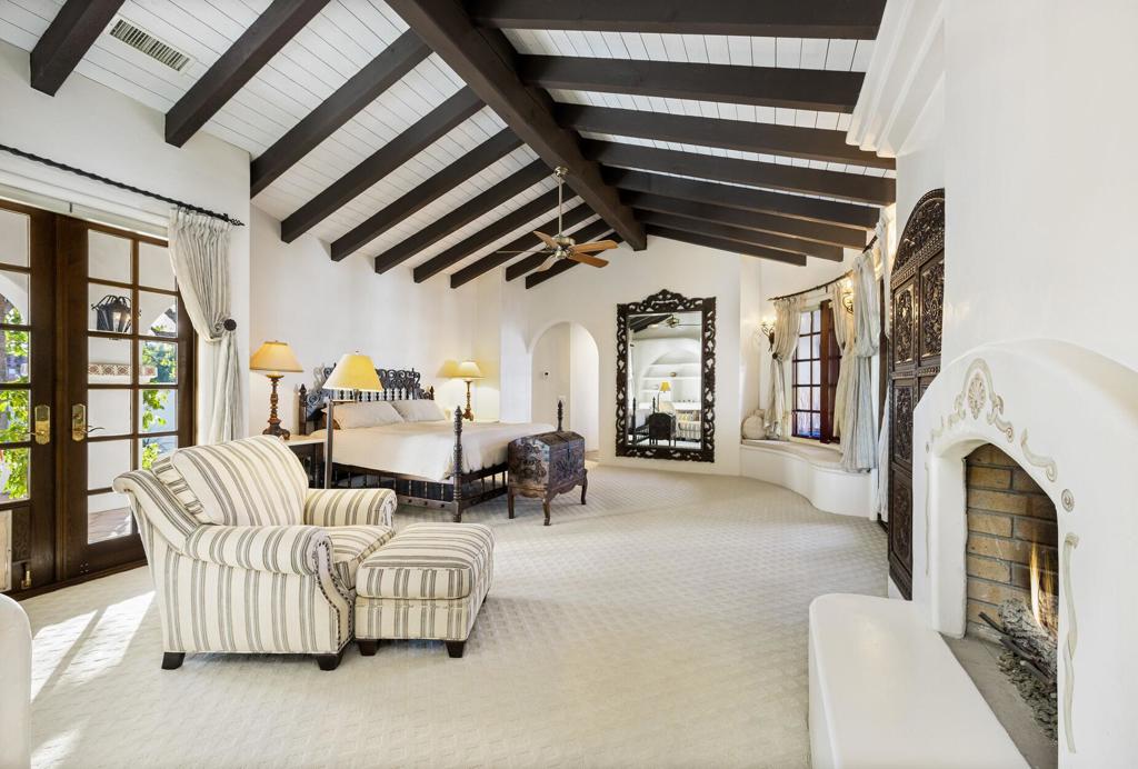 342 Crest Lake Drive