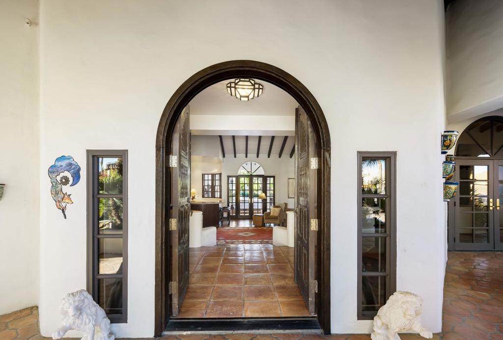 342 Crest Lake Drive