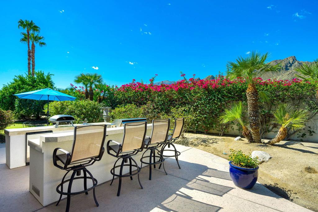 71305 W Thunderbird Terrace