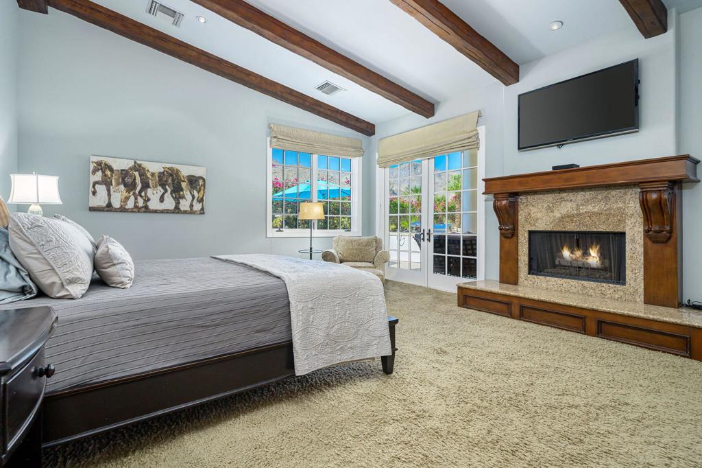 71305 W Thunderbird Terrace