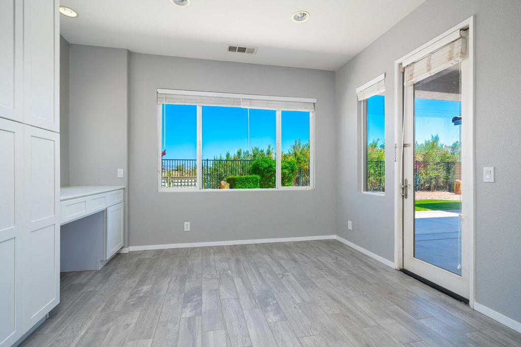 42730 Del Lago Court