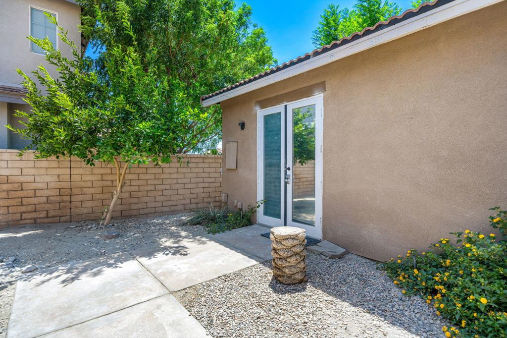 42730 Del Lago Court