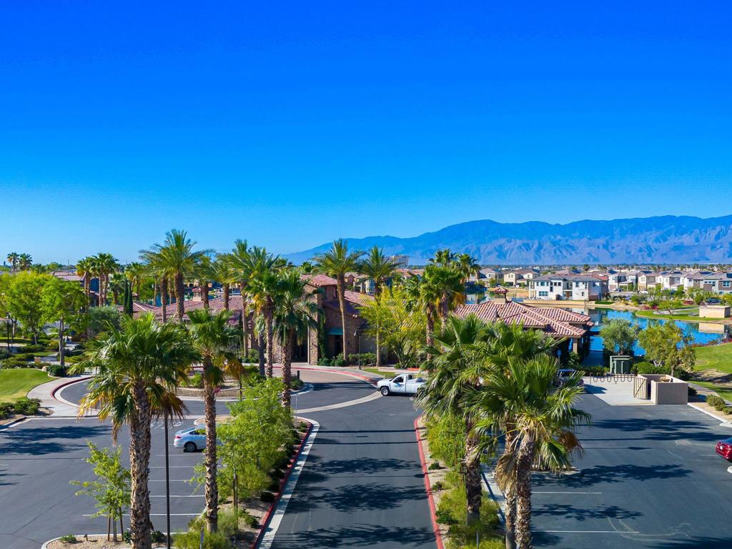 42730 Del Lago Court