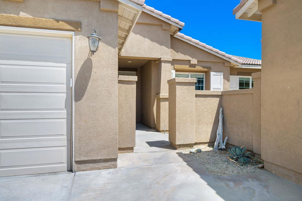 42730 Del Lago Court