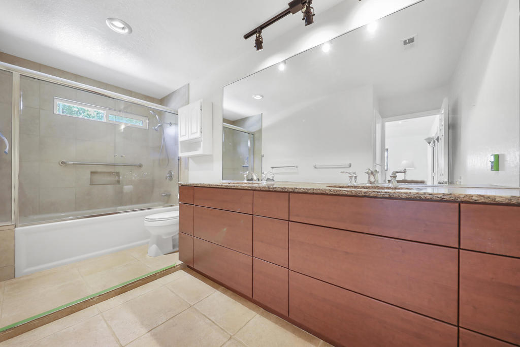 79164 Starlight Lane