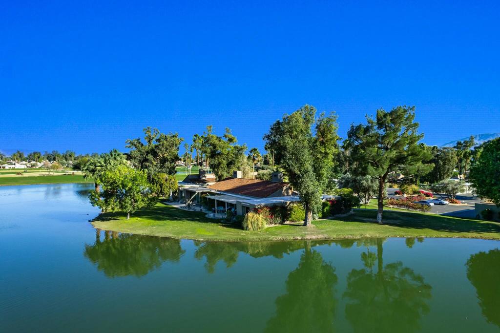 521 Desert West Drive